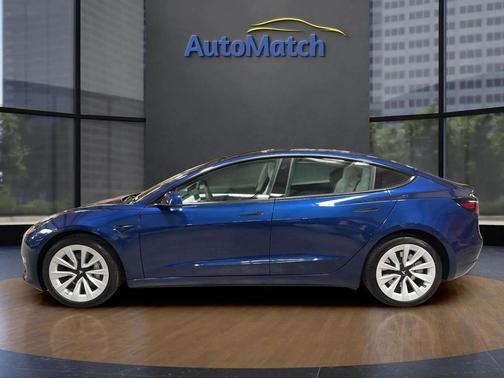 Deep Blue Metallic 2023 Tesla Model 3 Standard Range