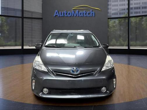 2013 Toyota Prius v Five