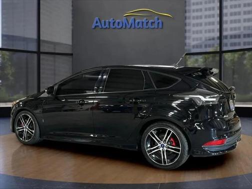 2017 Ford Focus ST Base