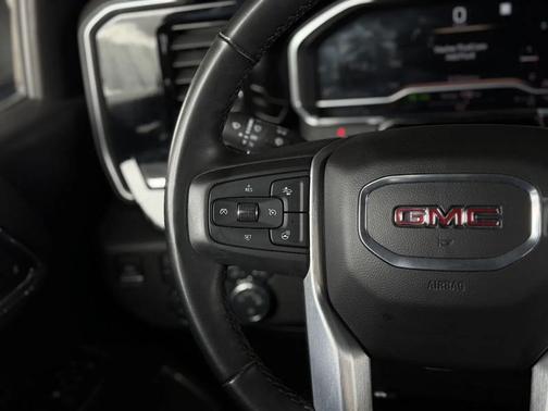 Summit White 2023 GMC Sierra 1500 SLE