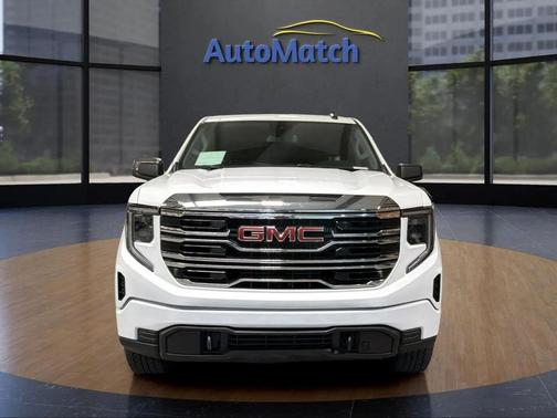 Summit White 2023 GMC Sierra 1500 SLE