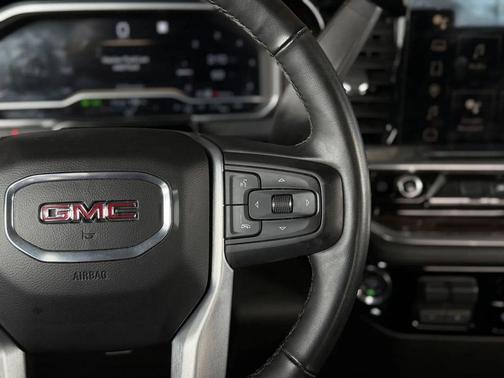 Summit White 2023 GMC Sierra 1500 SLE