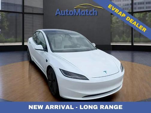 Pearl White Multi-Coat 2025 Tesla Model 3 Long Range