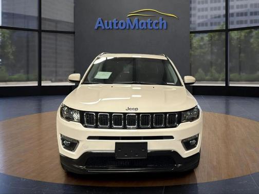 White Clearcoat 2019 Jeep Compass Latitude