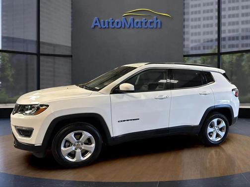 White Clearcoat 2019 Jeep Compass Latitude