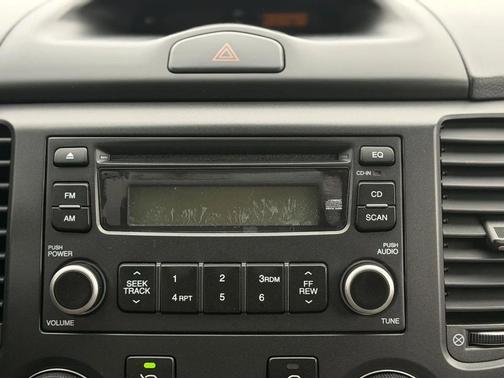 Silver 2007 Kia Optima LX