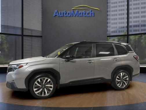 River Rock Pearl/Crystal Black Silica 2025 Subaru Forester Hybrid Touring