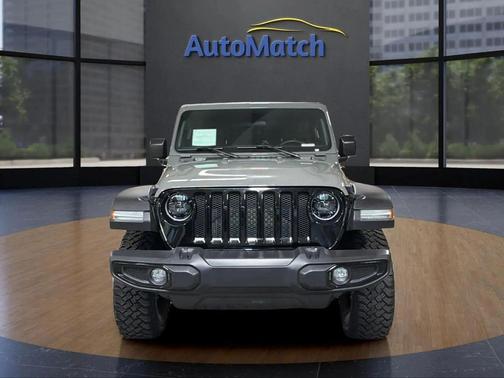 Sting-Gray Clearcoat 2022 Jeep Wrangler Willys