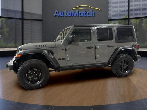 Sting-Gray Clearcoat 2022 Jeep Wrangler Willys