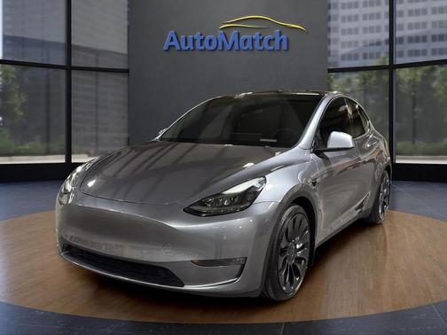 2024 Tesla Model Y Performance Dual Motor All-Wheel Drive