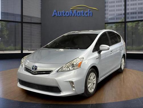2013 Toyota Prius v Two