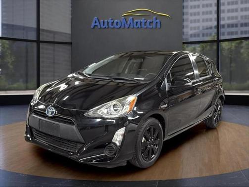 2016 Toyota Prius c One
