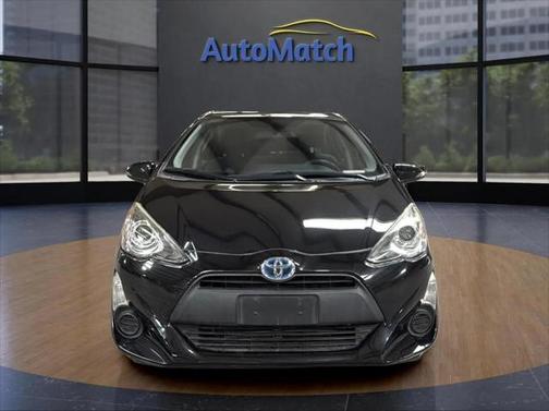 2016 Toyota Prius c One