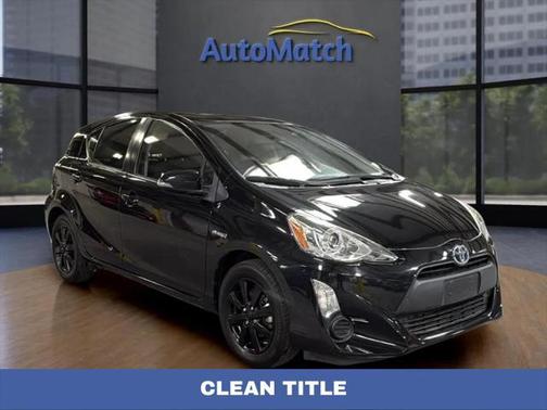 2016 Toyota Prius c One