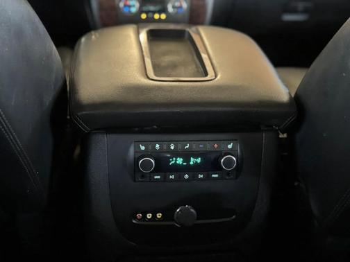 Stealth Gray Metallic 2007 GMC Yukon XL Denali