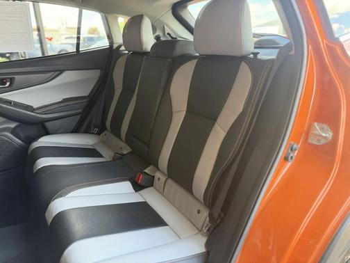 Sunshine Orange 2019 Subaru Crosstrek 2.0i Limited