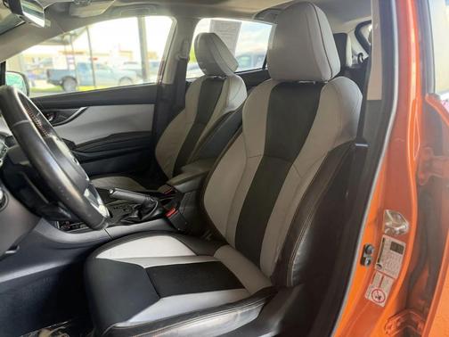 Sunshine Orange 2019 Subaru Crosstrek 2.0i Limited