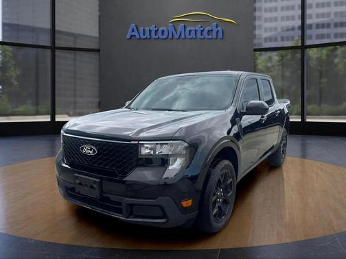 Black 2025 Ford Maverick XLT