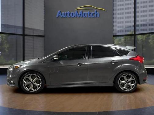 2018 Ford Focus ST ST