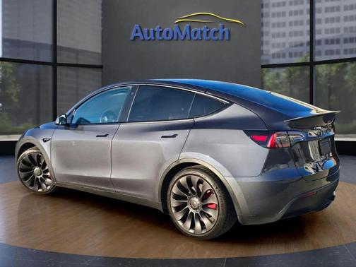 Gray 2022 Tesla Model Y Performance