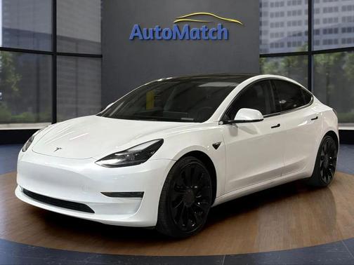 Pearl White Multi-Coat 2022 Tesla Model 3 Performance