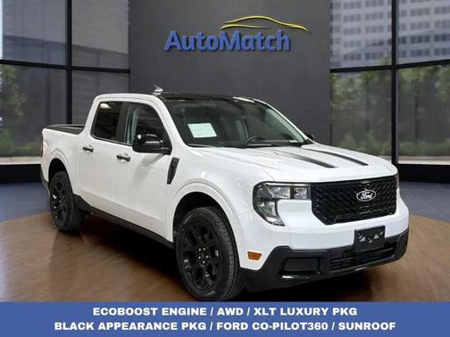 White 2025 Ford Maverick XLT