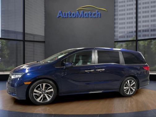 Obsidian Blue Pearl 2024 Honda Odyssey Touring