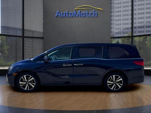 Obsidian Blue Pearl 2024 Honda Odyssey Touring