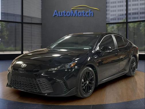 2025 Toyota Camry XLE
