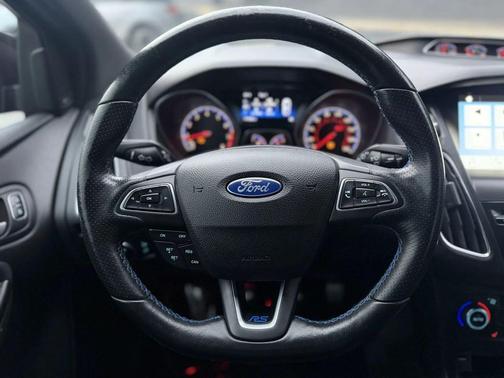 2016 Ford Focus RS Base