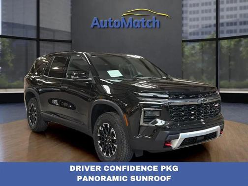 Mosaic Black Metallic 2025 Chevrolet Traverse AWD Z71