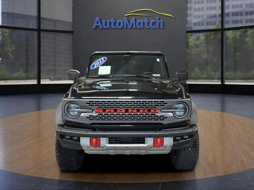 Shadow Black 2023 Ford Bronco ADVANCED 4X4