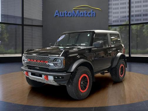 Shadow Black 2023 Ford Bronco ADVANCED 4X4