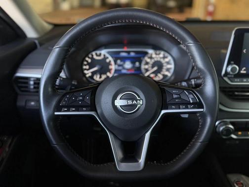 Scarlet Ember Tintcoat 2023 Nissan Altima SR Intelligent AWD