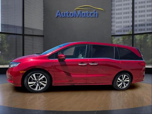Radiant Red Metallic II 2024 Honda Odyssey Touring