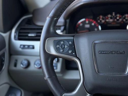 2015 GMC Yukon XL 1500 Denali