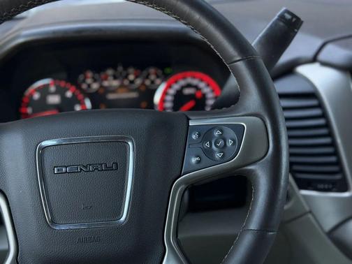 2015 GMC Yukon XL 1500 Denali