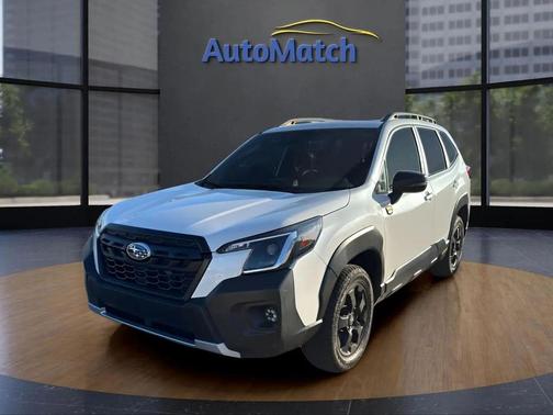 Crystal White Pearl 2025 Subaru Forester Wilderness