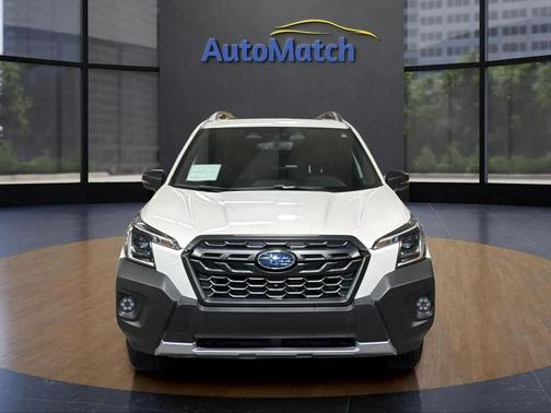 Crystal White Pearl 2025 Subaru Forester Wilderness