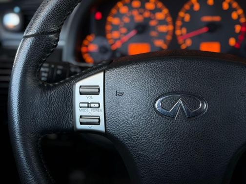 2003 INFINITI G35 Base