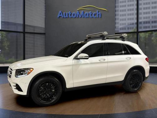 2017 Mercedes-Benz GLC 300 4MATIC