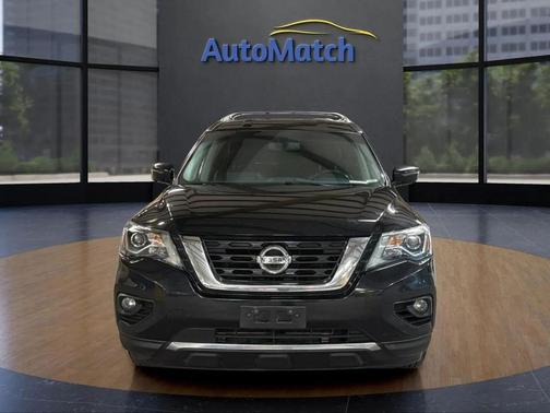 2017 Nissan Pathfinder SL