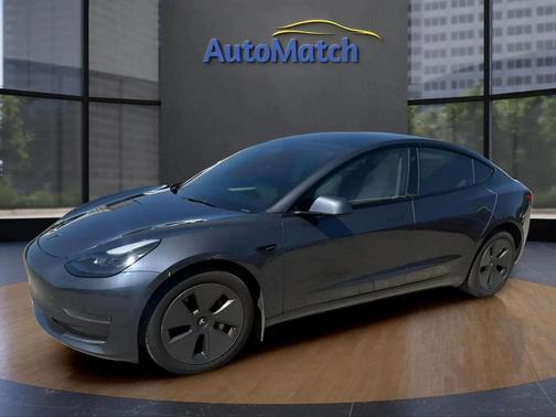 Gray 2023 Tesla Model 3 Standard Range