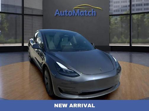 Gray 2023 Tesla Model 3 Standard Range