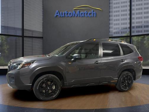 Magnetite Gray Metallic 2024 Subaru Forester Wilderness