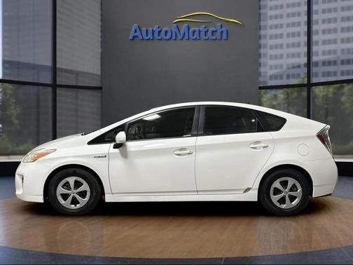 2014 Toyota Prius Five