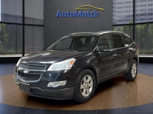 Black Granite Metallic 2010 Chevrolet Traverse LT