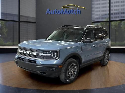 Azure Gray Metallic Tri-Coat 2024 Ford Bronco Sport Badlands