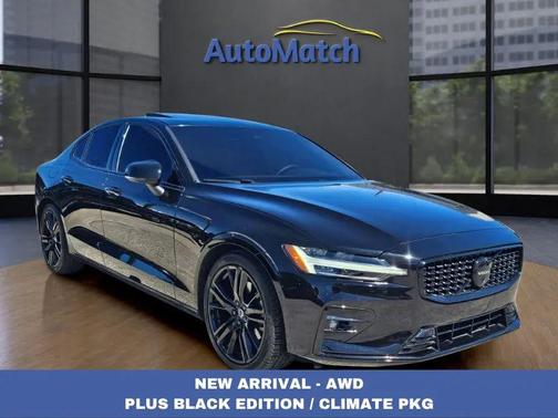 2024 Volvo S60 B5 Plus Black Edition