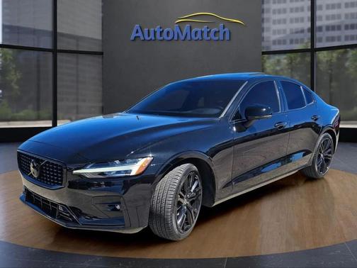 2024 Volvo S60 B5 Plus Black Edition